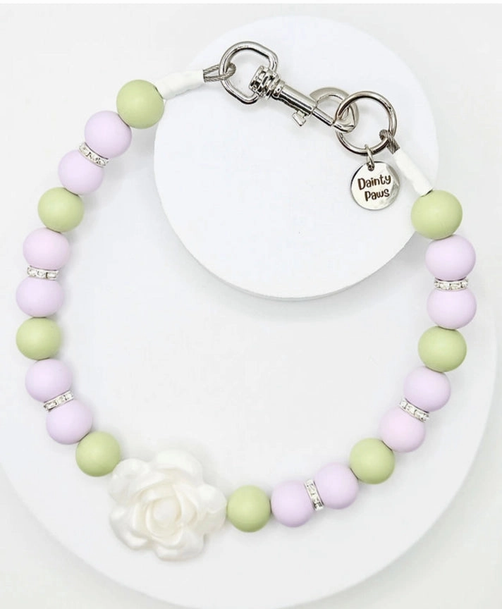 Clover Beaded Collar
