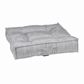 Glacier Chenille Piazza Dog Bed