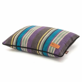Horizon Pillow Dog Bed Lake