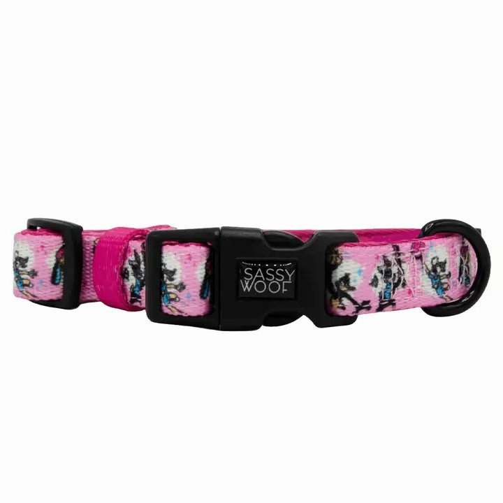 Looney Tunes Pink Collar