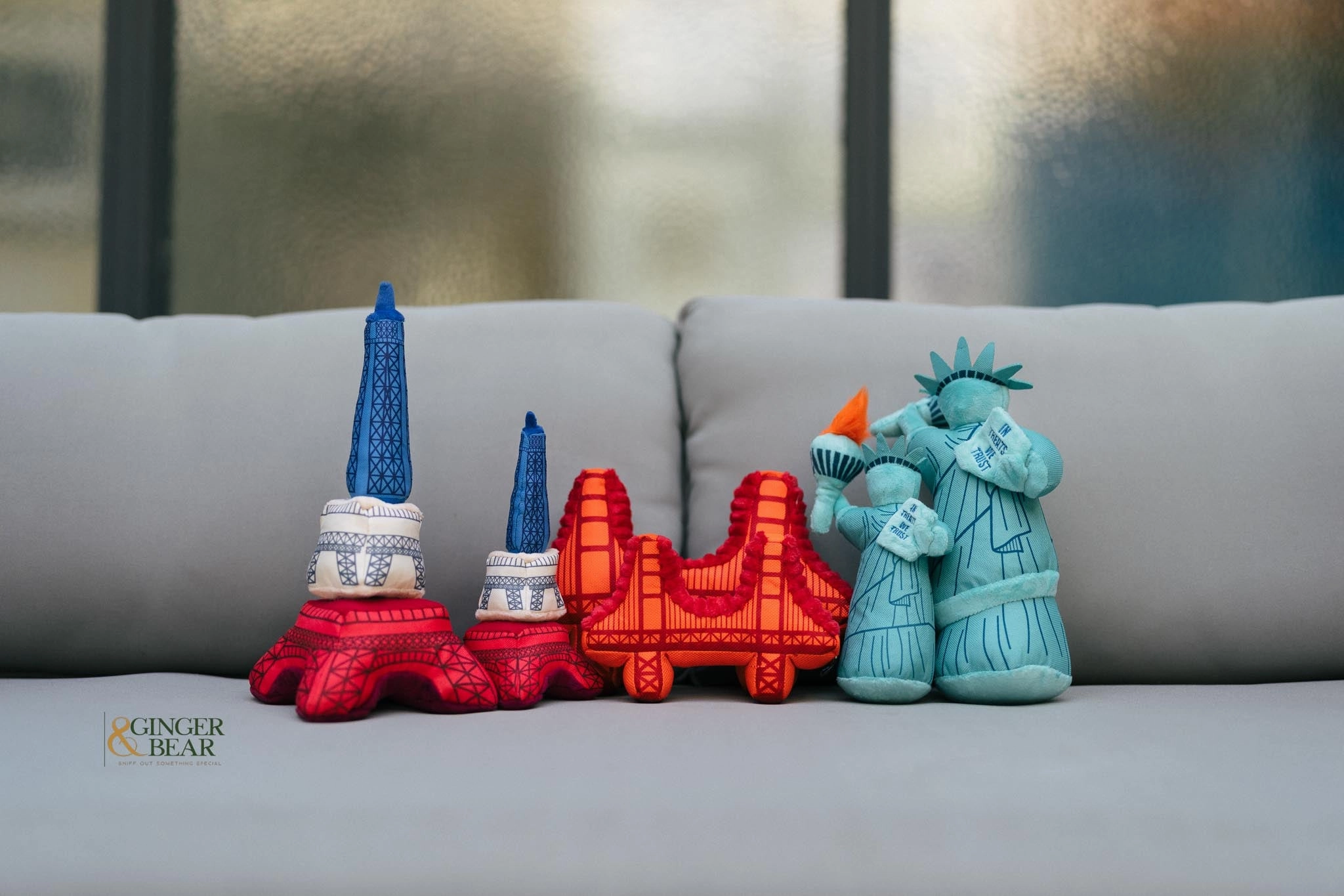 P.L.A.Y. Totally Touristy Squeaky Plush Dog toys, Statue of Liberty