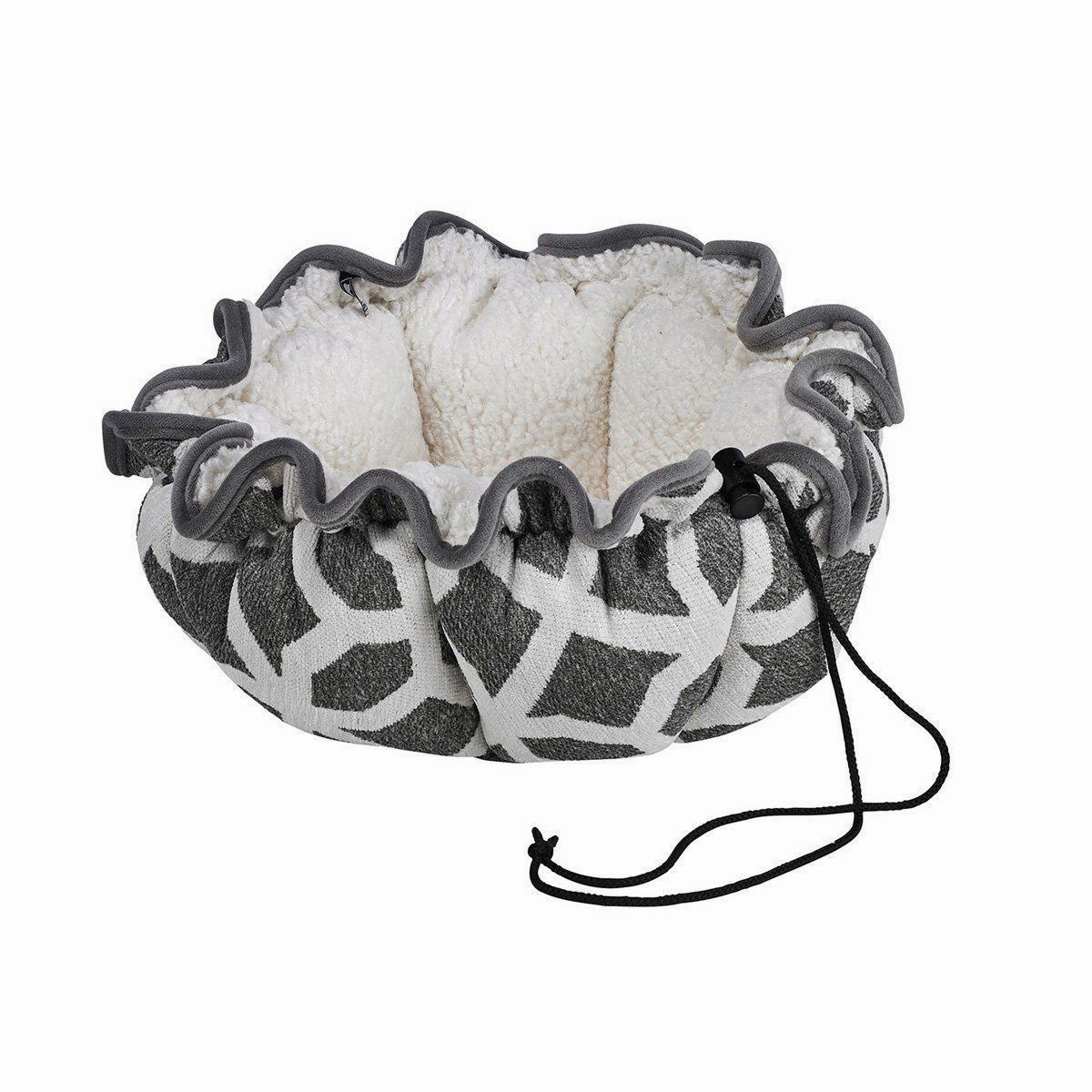 Palazzo Chenille Buttercup Dog Bed
