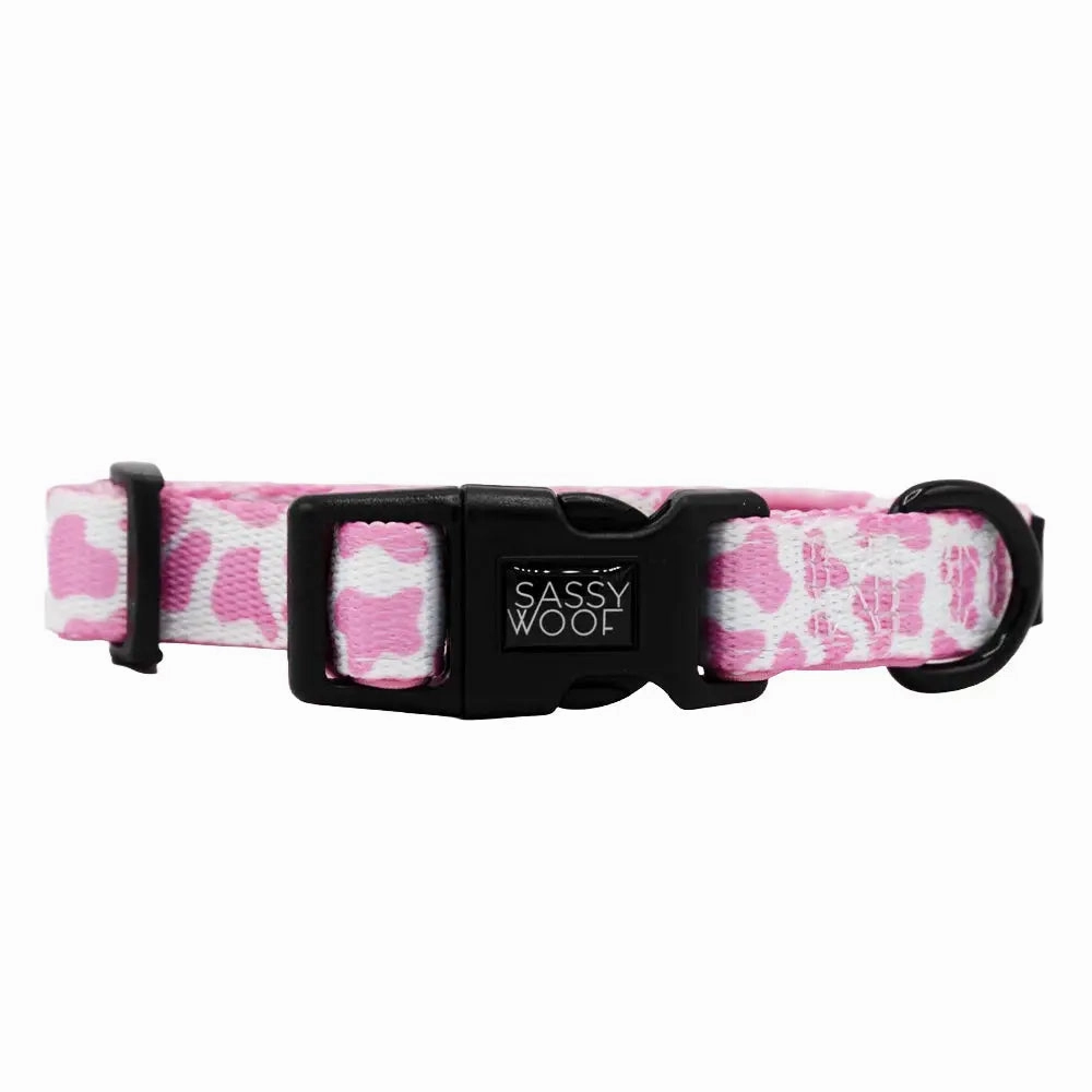 Strawberry Milk Collar