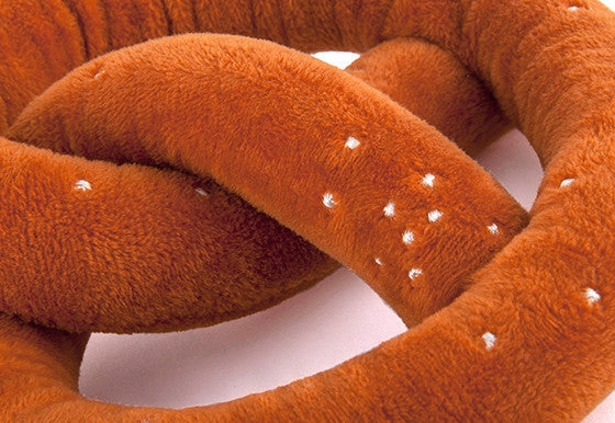 The International Classic, Squeaky Plush Dog Toy