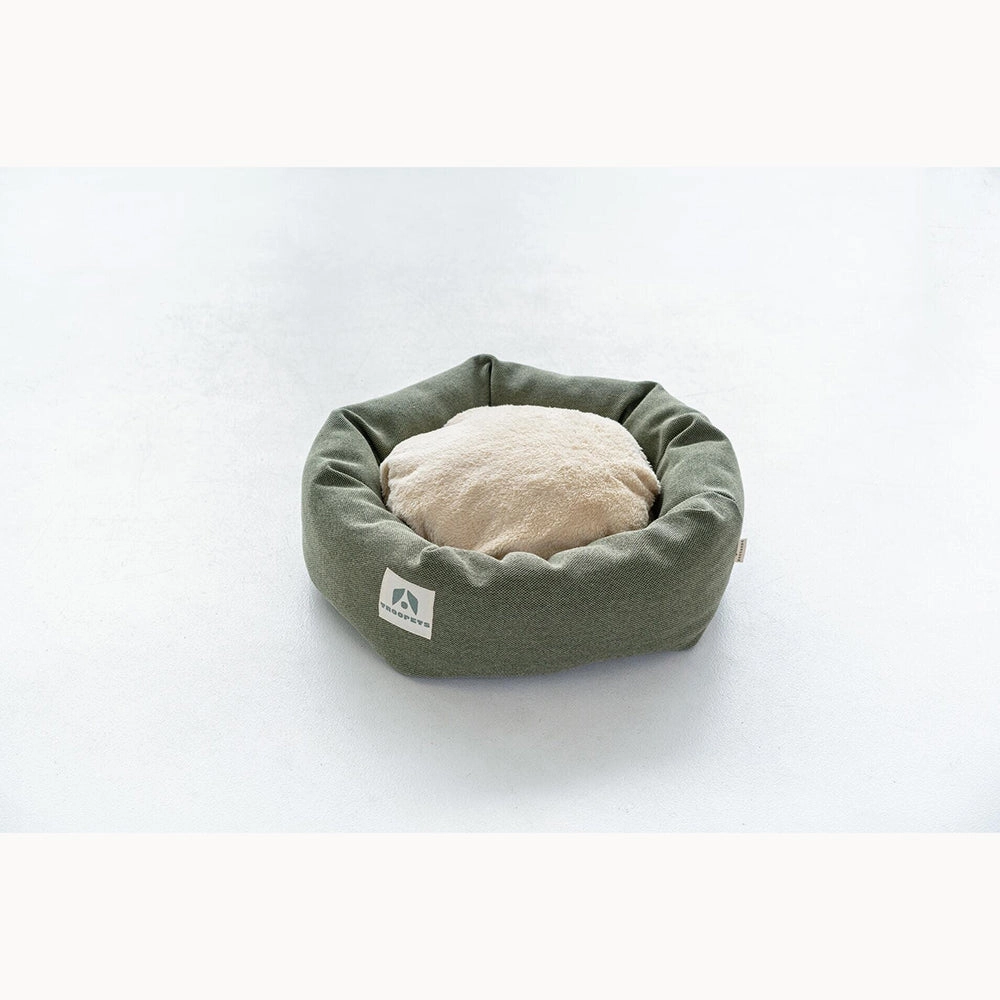 Troopets Dog Round Bed M